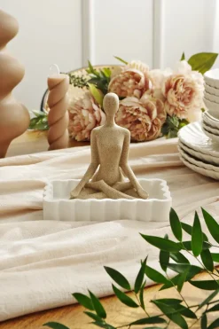 Dekoracje - Ozdoby*CN-216 Figurka Pearl 101